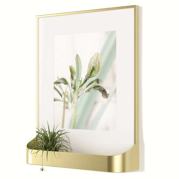 Настенная фоторамка с полкой Matinee 39x31 см матовая латунь | Umbra | Канада | Купить в Hallberg.ru