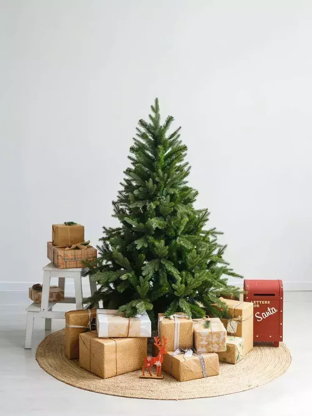 Искусственная ель «Валерио» (Литая+пвх) 270 см / 2.7 м