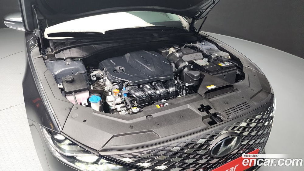 Hyundai The New Grandeur (Azera) IG 2.5 (02.2021)