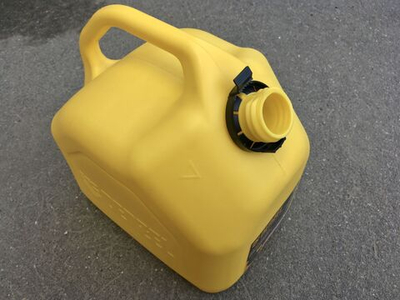 Канистра для ГСМ Denzel 10 л пластиковая