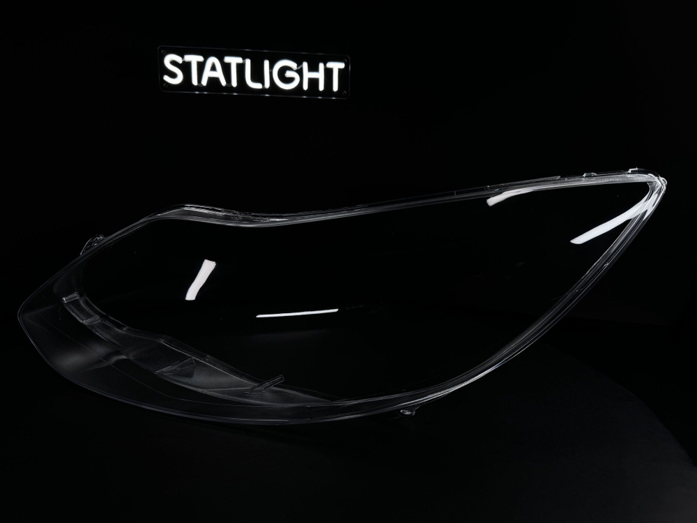 Левое стекло фары Ford Focus 3 2012-2014