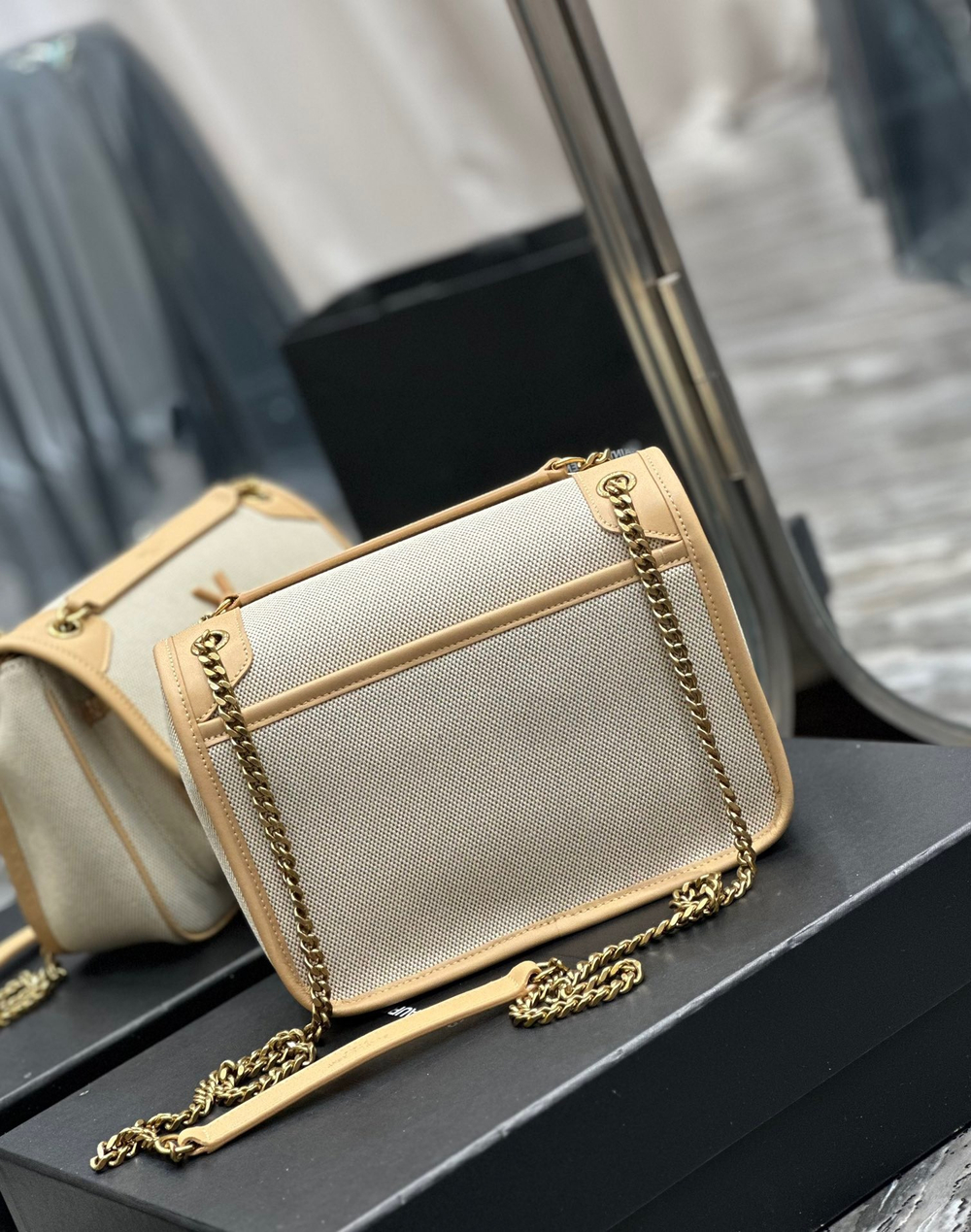Saint Laurent Niki 21 cm