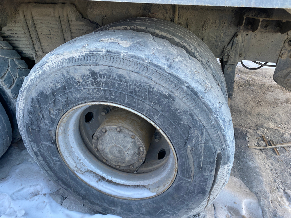 Shacman (Shaanxi) SX* 8x4 Самосвал SX33186V366 (Дизельный, 11,6 л, 423 л.с., МТ)