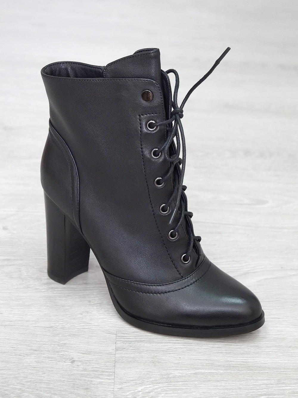 Ботинки женские VARANESE V862