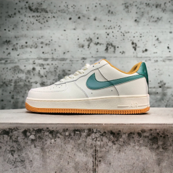 Nike Air Force 1 Low • Green Brown