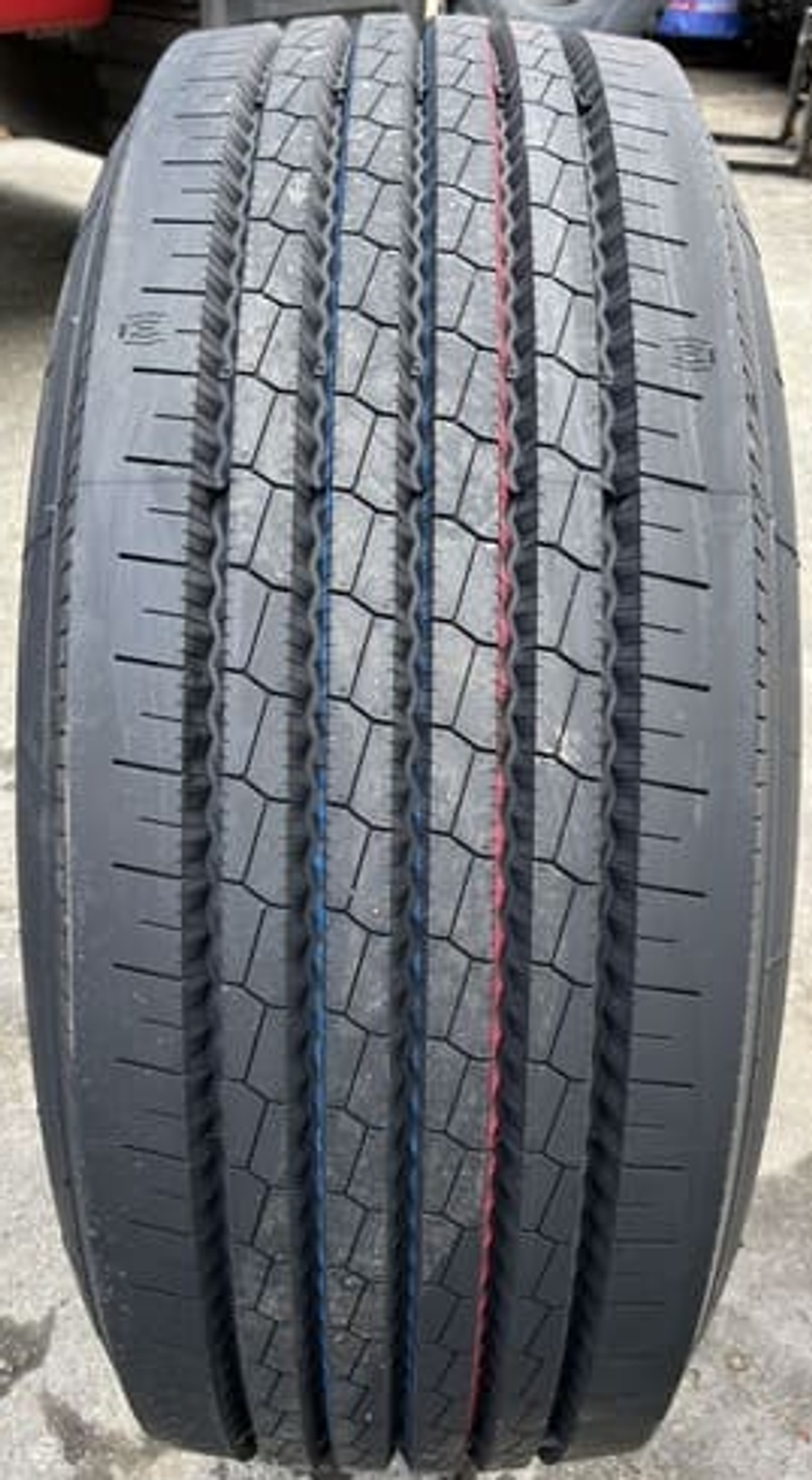 Грузовая шина 385 65 R22.5 160K Endu Race Rfront APOLLO Индия