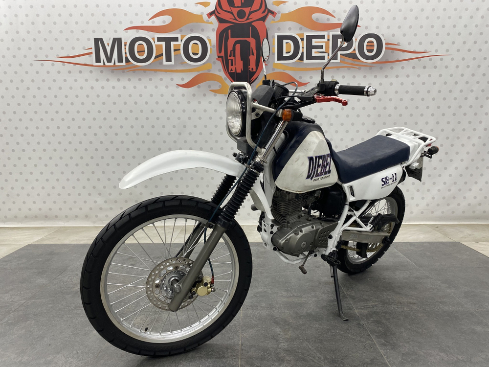 Suzuki Djebel 200 , 1996