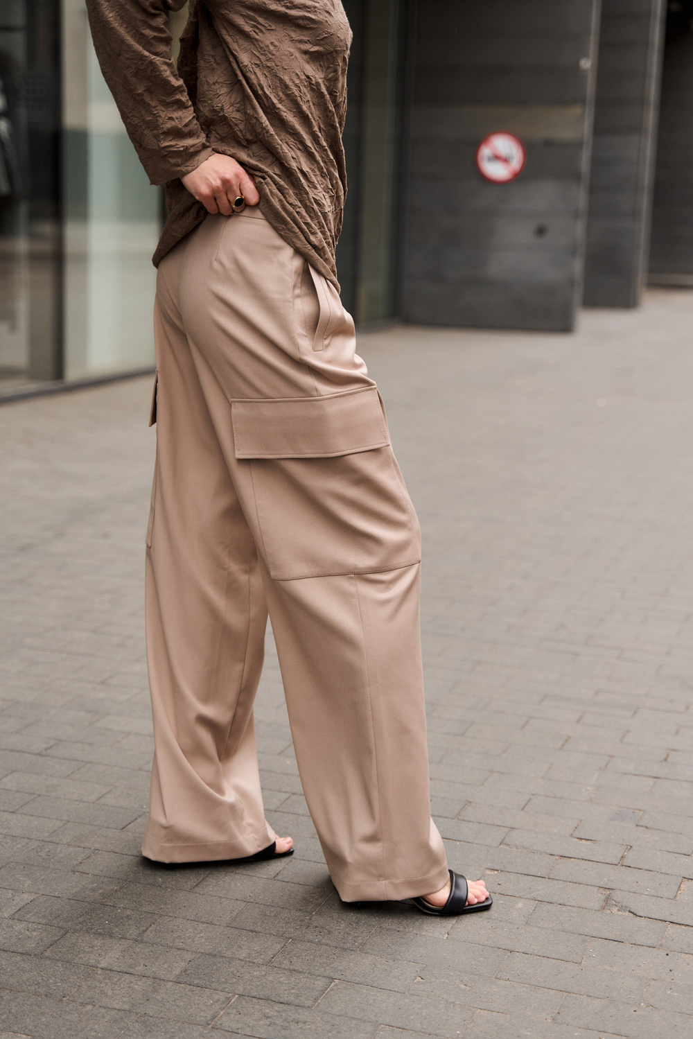 Брюки карго из итальянской ткани бежевые