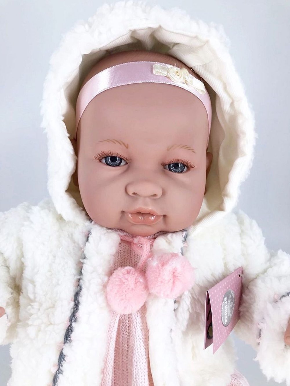 Кукла Berbesa мягконабивная 50см SARA (5204)