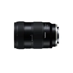 Tamron 17-50mm f/4 Di III VXD Sony E