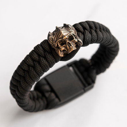 Браслет из паракорда с литой бусиной "Некромонгер"