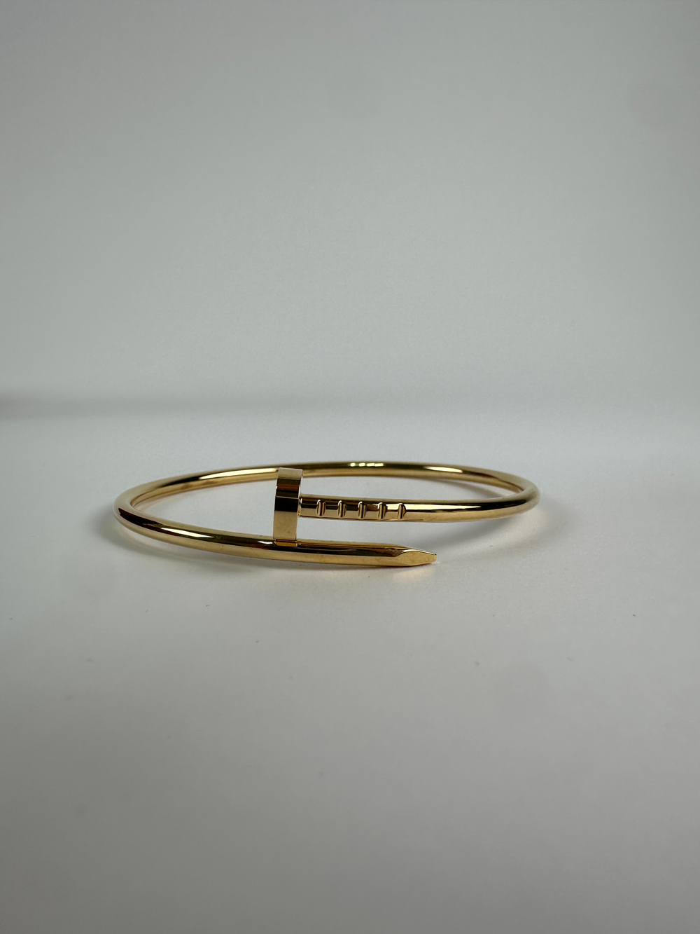 Браслет Cartier Just un Clou