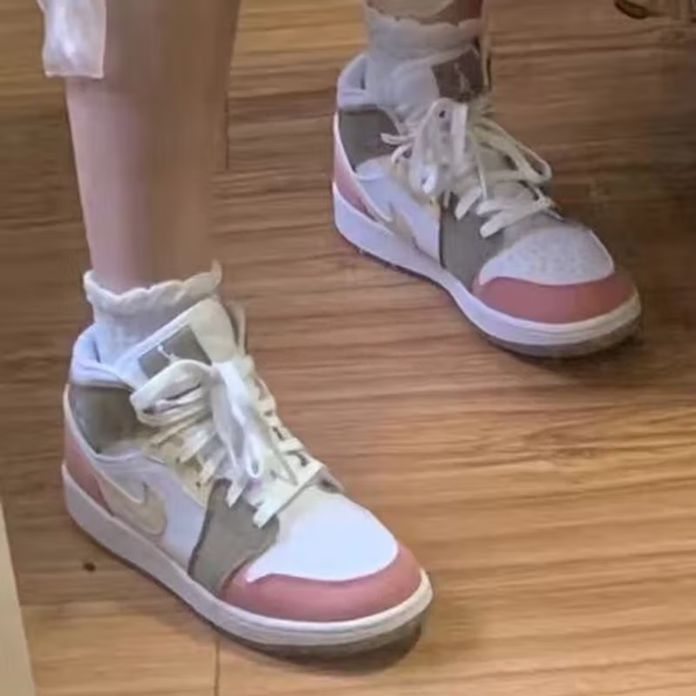 Jordan 1 Mid SE Pastel Vivid Green Grind GS