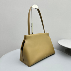 The Row Sienna