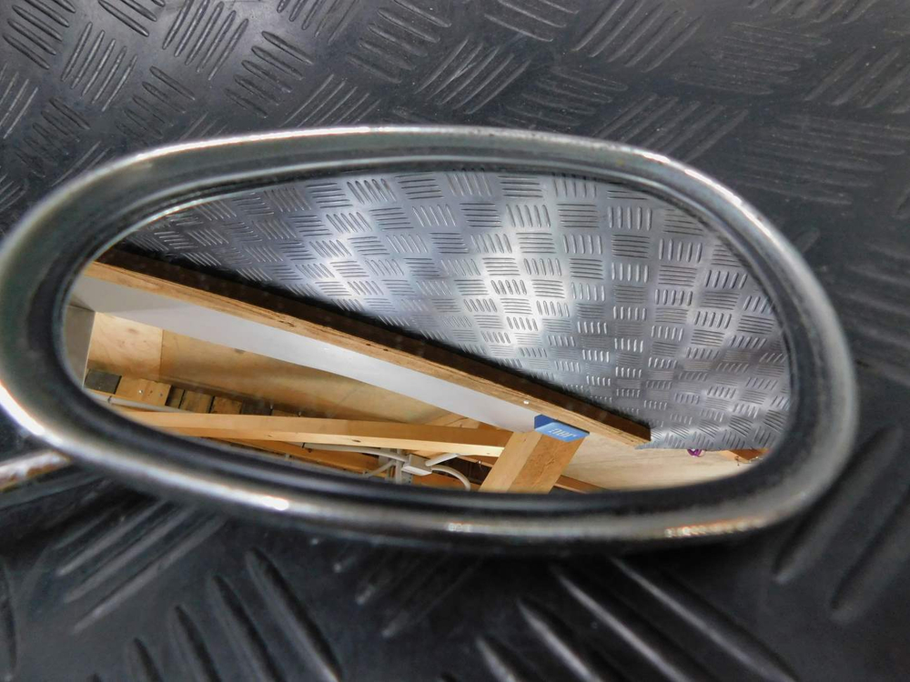 Зеркало правое Yamaha XJR1300 RP03J 2005 (левая резьба)