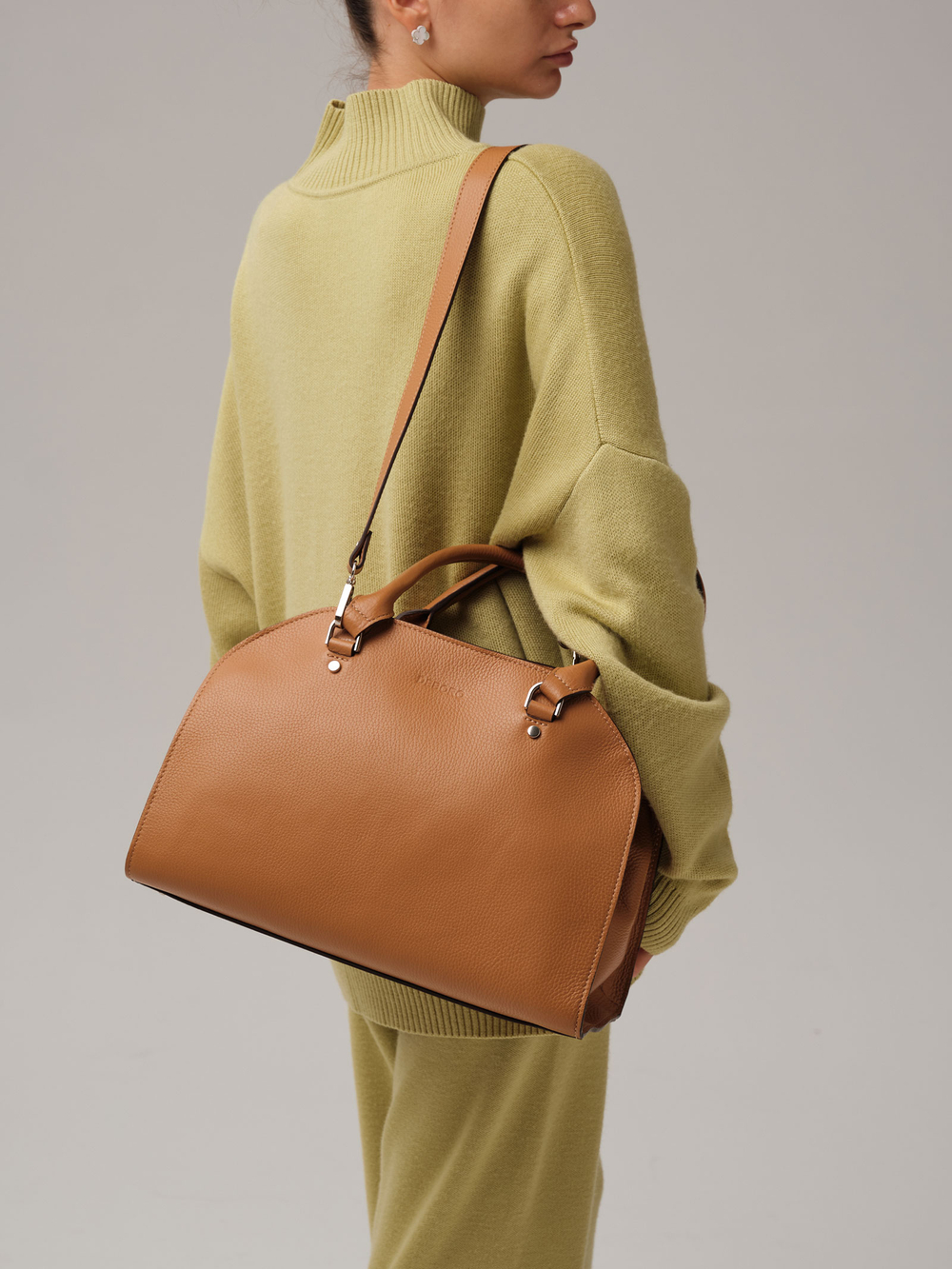 Кожаная сумка Deboro 3992 коричневый лист