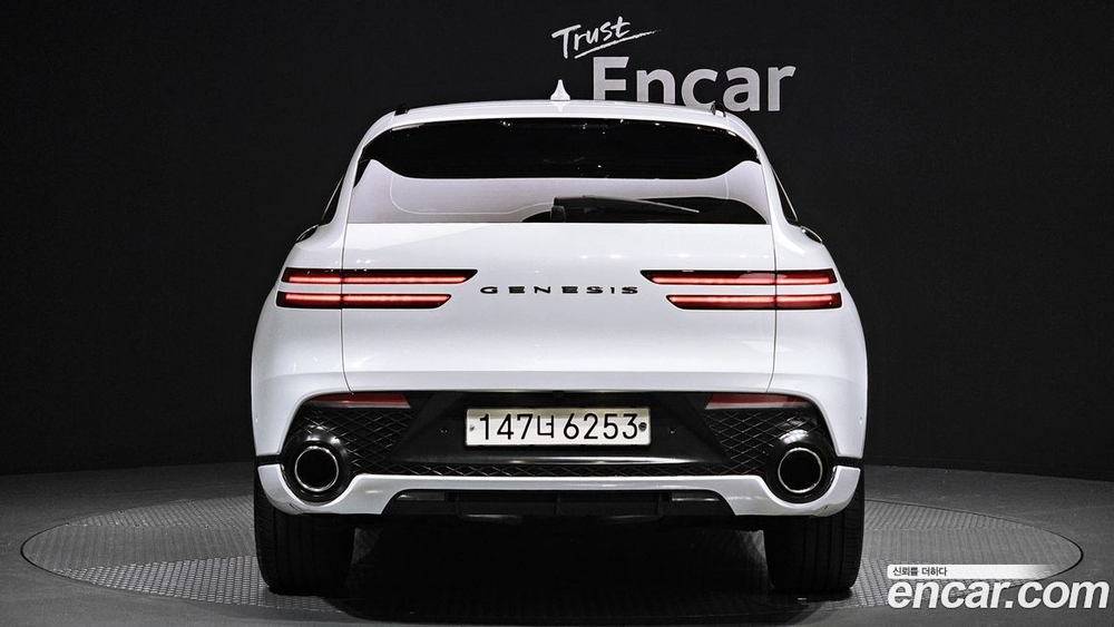 Genesis GV70 2.5T Бензин 2WD (03.2021)