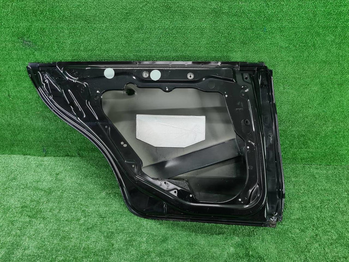 Дверь задняя левая Mercedes CLS C218 (2010-2017)