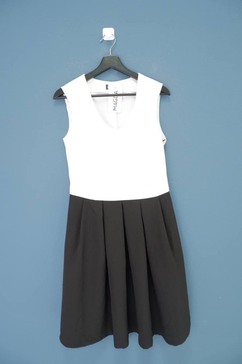 Платье MAGDA 48 размер, новое