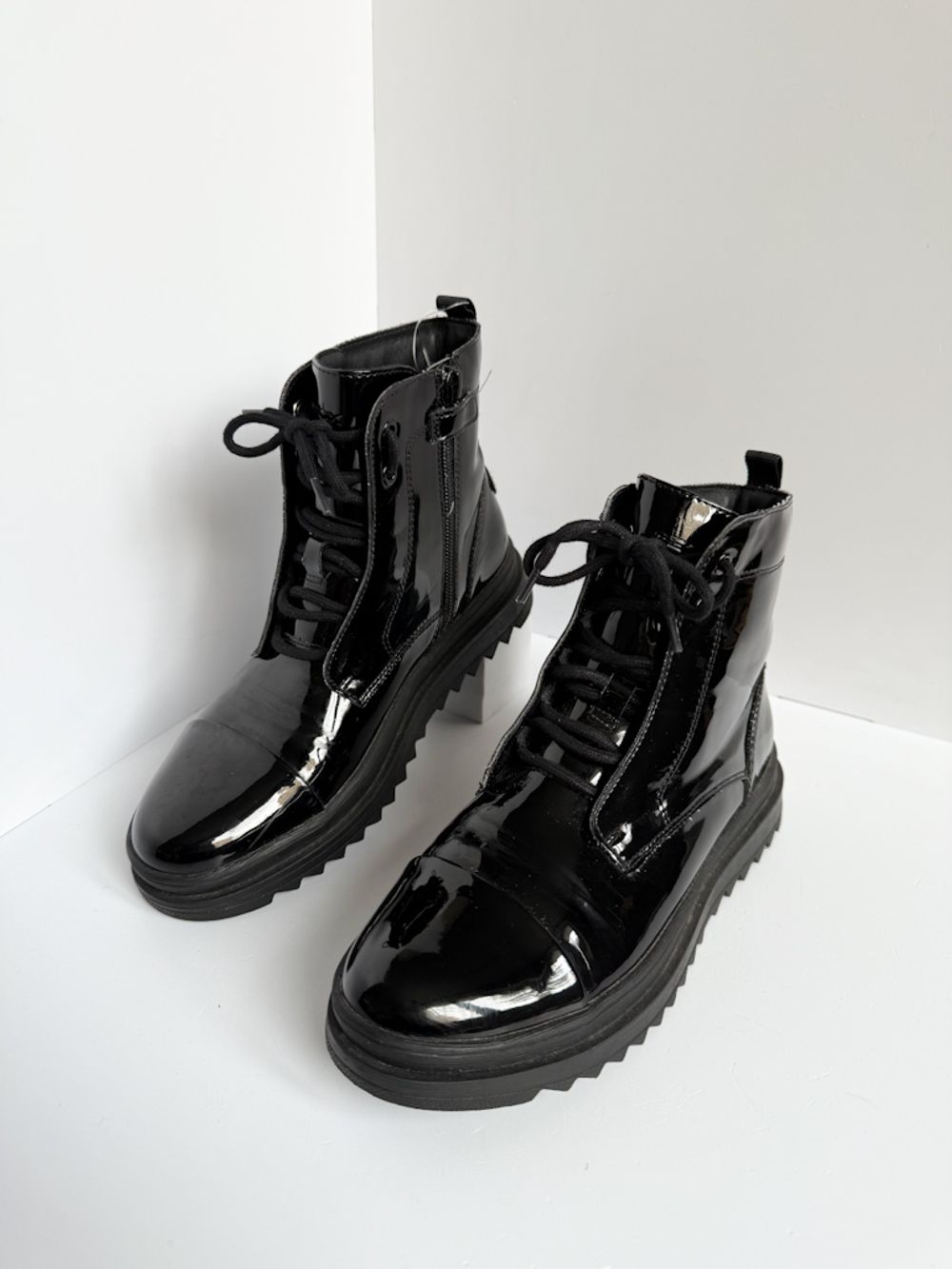Лаковые ботинки Geox, 37