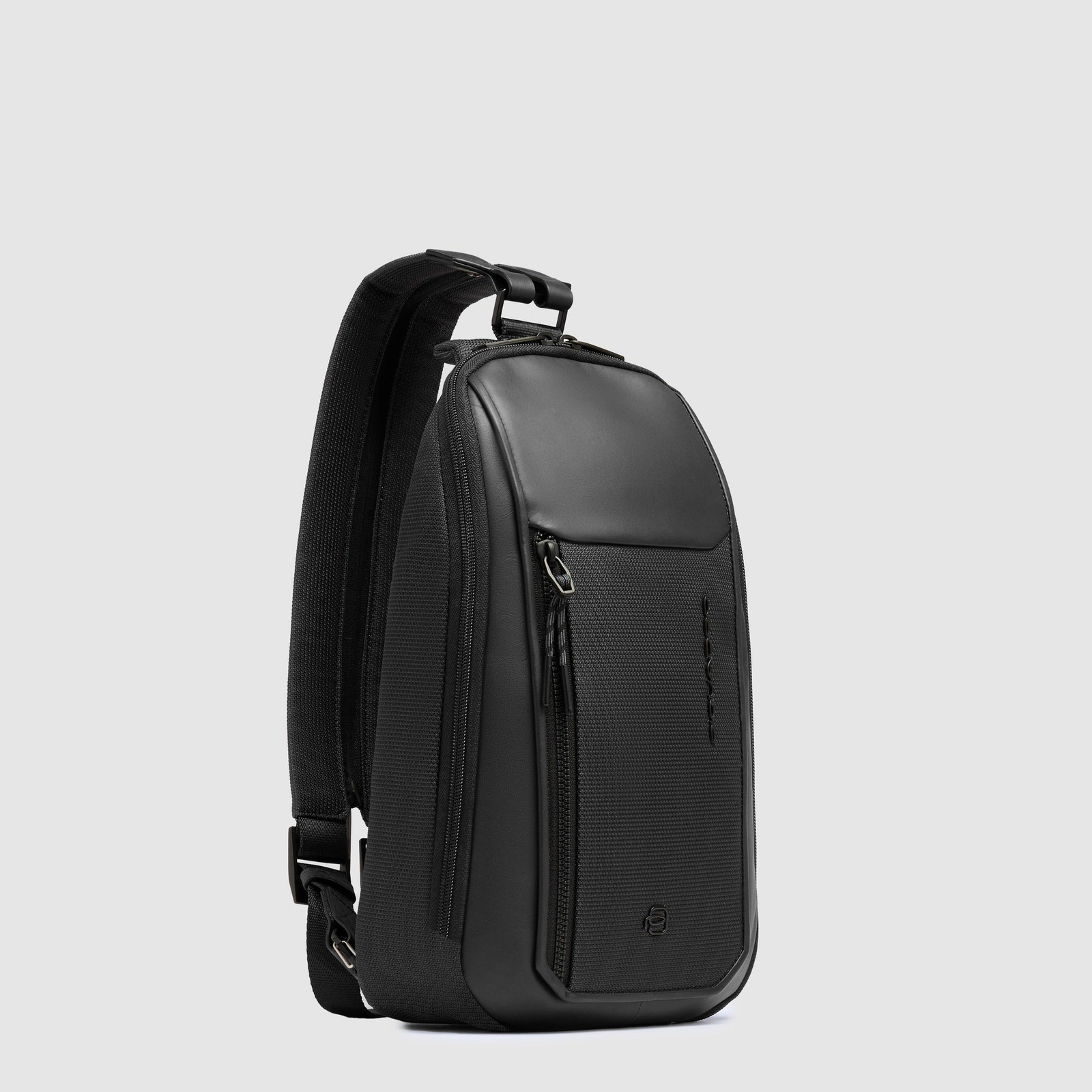 Слинг LYSS CA6934S143/Nero