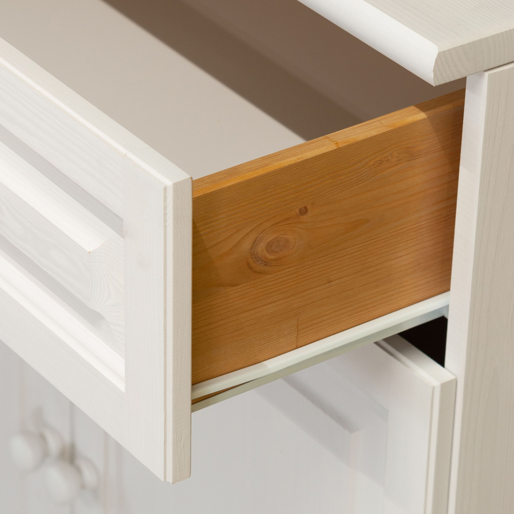 Комод белый с ящиками и дверцами Харви из массива сосны с филенкой для спальни и кухни в викторианском стиле, комод деревянный для вещей и одежды на ножках напольный