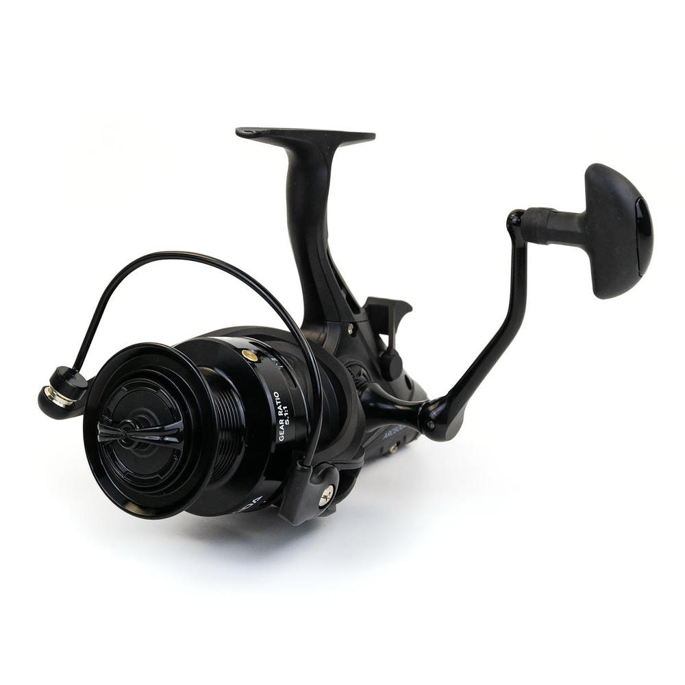 Безынерционная катушка с байтраннером 6000 Kaida ARCHER (7+1BB, мет. шпуля)