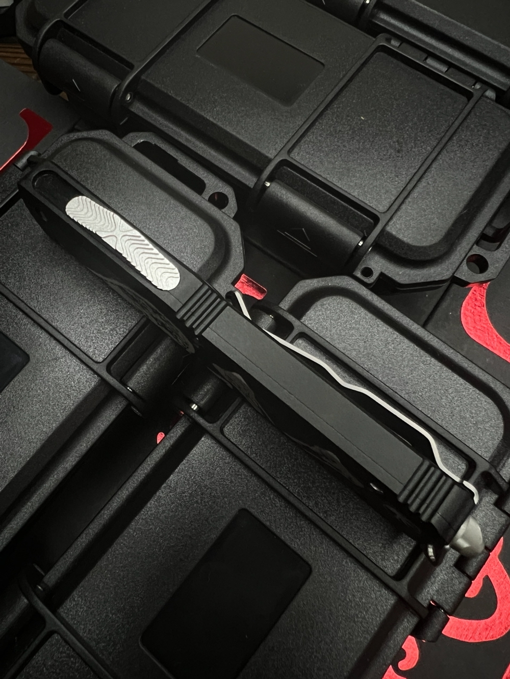 Ножи Microtech Ultratech Death Card Standard S/E (Левый) + Tanto T/E (Правый) "Memento Mori" А+++ - комплект 2 ножа