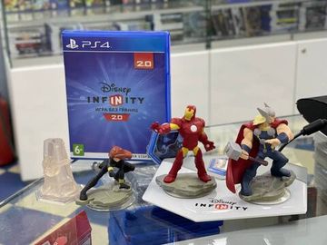 PS4 Disney Infinity Игра Без Границ 2.0 Marvel Супергерои, стартовый набор Б/У CUSA-00735 (Полностью на русском языке)
