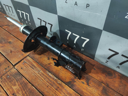 Стойка правая Infiniti FX I, FX II Новая оригинал 54302CL000