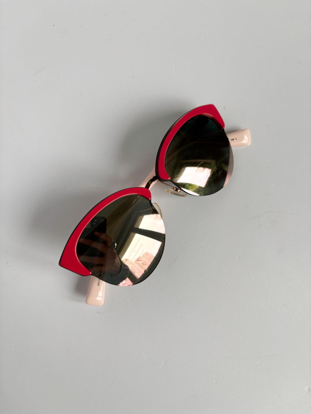 Солнцезащитные очки Dior