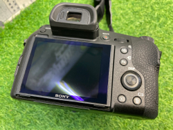 Sony DSC-RX10M3