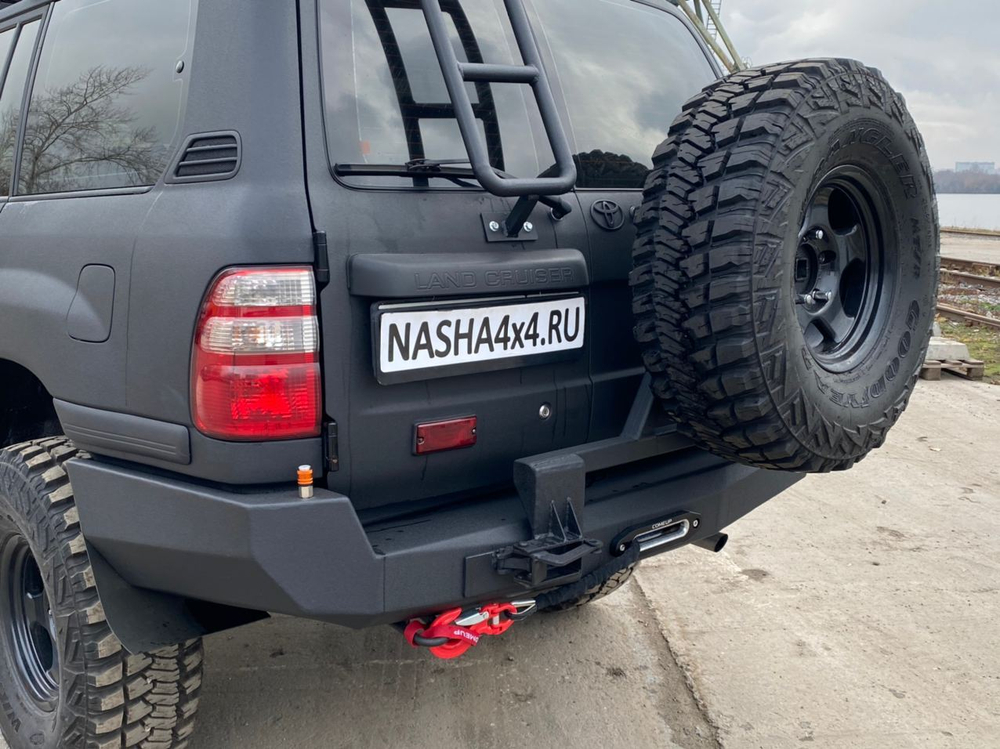 Toyota Land Cruiser 105
