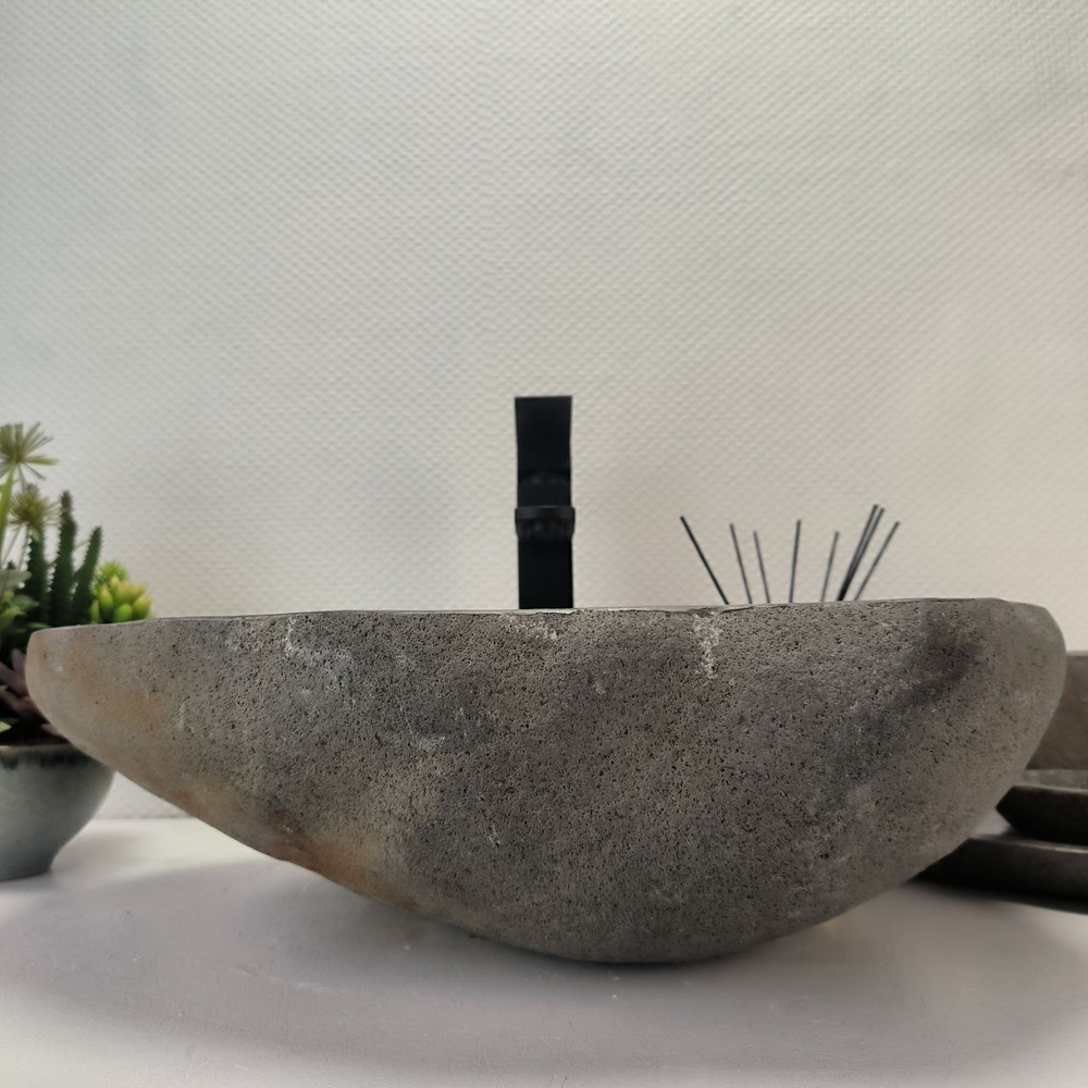 Раковина из речного камня RS62821 (51*40*15) 56