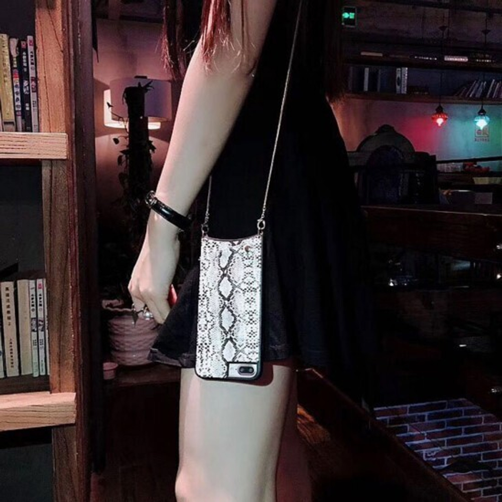 Чехол c цепочкой для iPhone 7/ 8 , 010792 Золотой