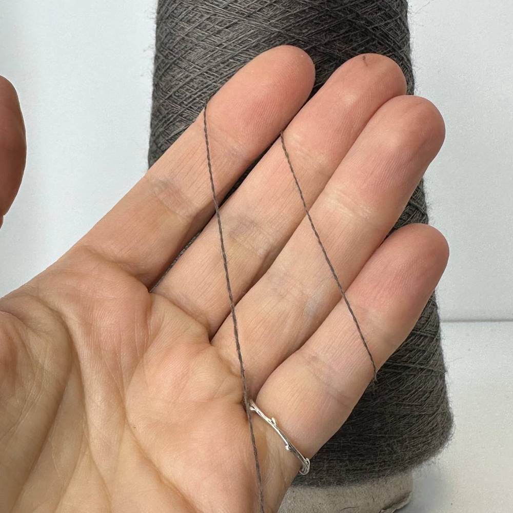 DIAMANTE - Zegna Baruffa; 70% меринос, 20% шелк, 10% кашемир; 2600м/100гр; col. 420674, цвет: грецкий орех