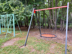 Монтаж уличных качелей Sv Sport