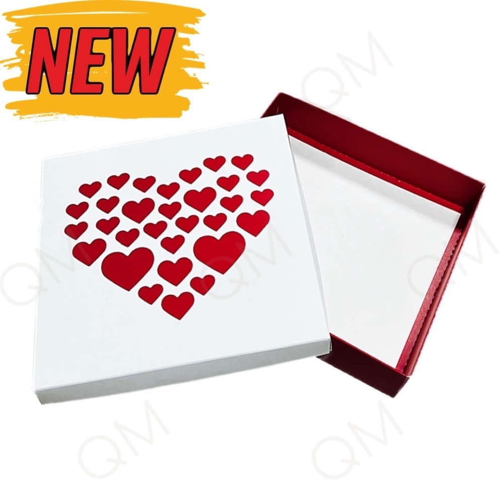 Коробка для клубники в шоколаде бело-красная с сердечками 200*200*40 мм, 25шт