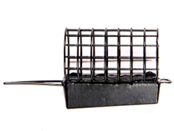 Кормушка фидерная FC GROUND HOOKS/ТАРАКАН 100г