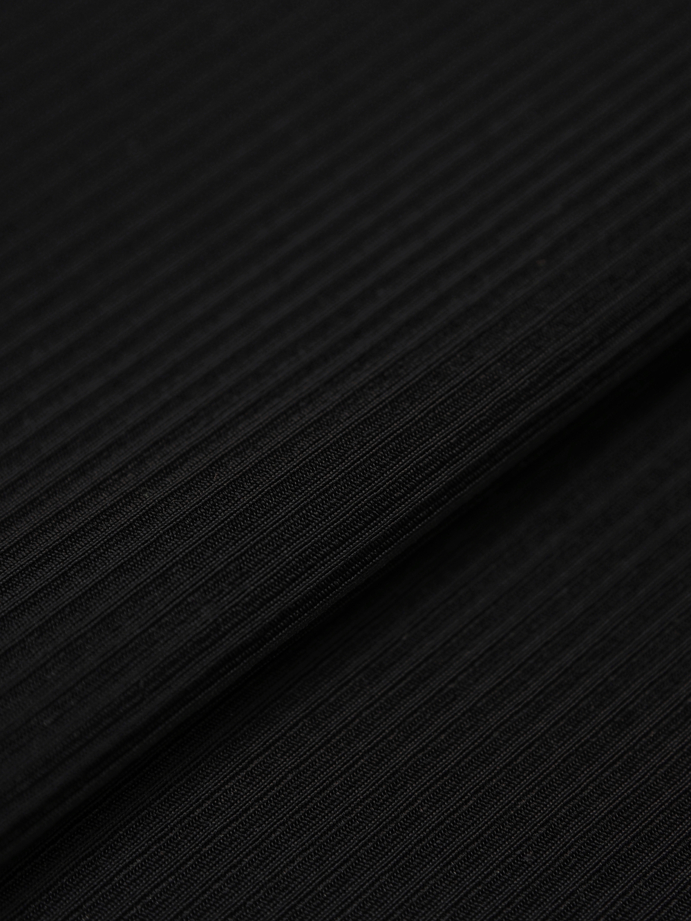 Микрофибра бельевая в рубчик матовая эластичная черная