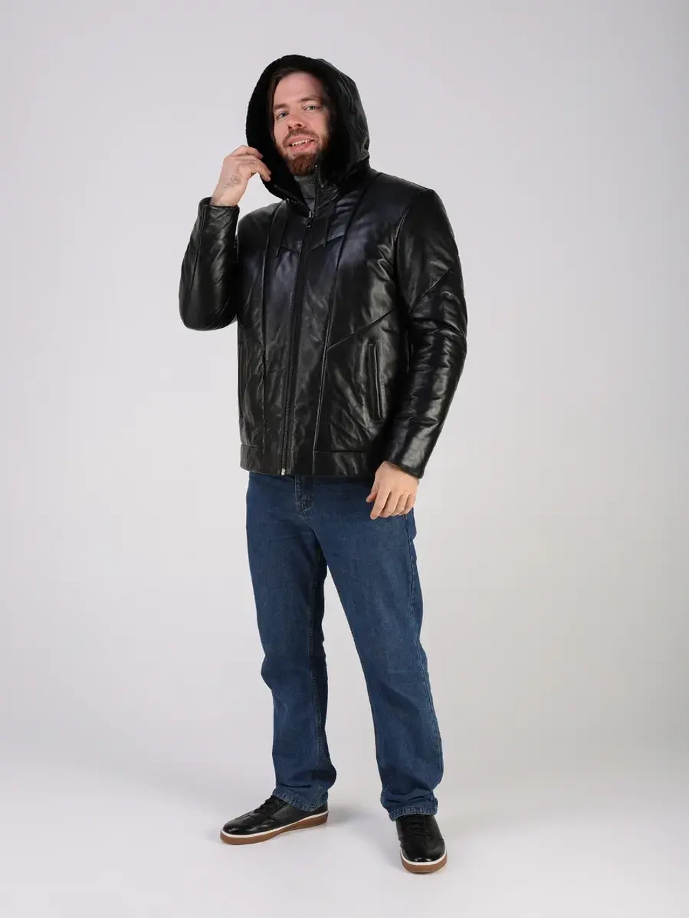 Куртка зимняя кожаная с капюшоном пуховик