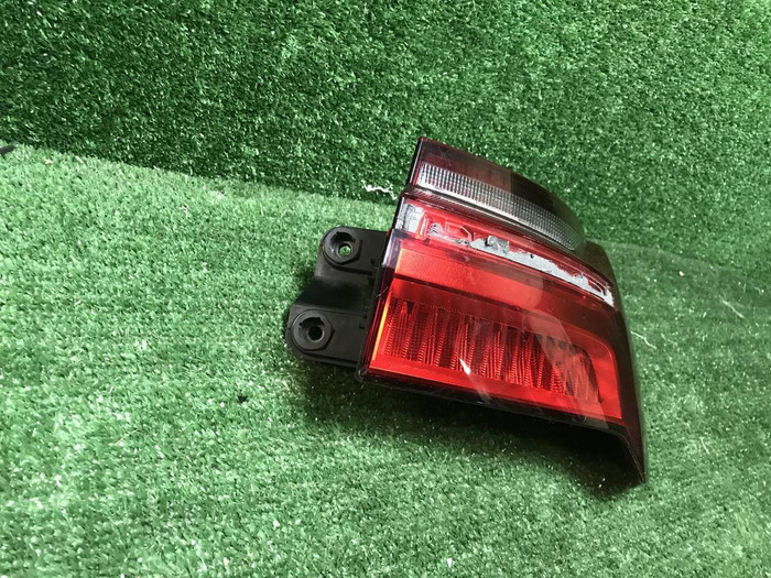 Фонарь правый внешний Audi A6 5 C8 (2018-2023)