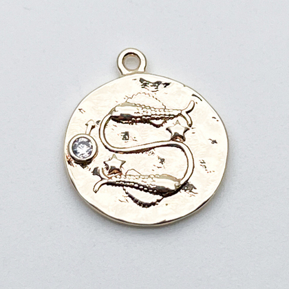 Подвеска Знак Зодиака Рыбы, цвет золото, фианит, размер 16*14 мм, цена за 1 шт