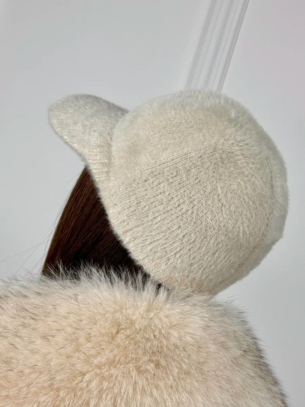 Шапка кепи зимняя с козырьком