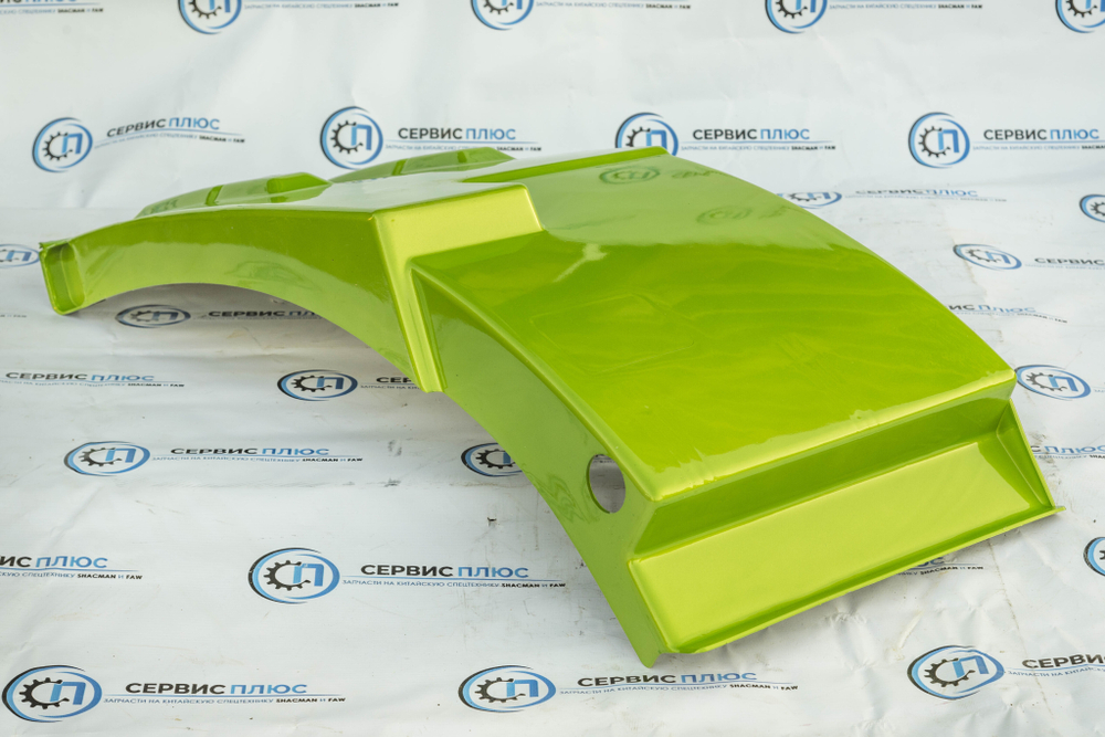 Брызговик кабины задний правый SHACMAN X3000 зеленого цвета