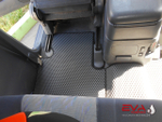 Toyota Land Cruiser Prado 2 поколение J90 (05.1996 - 08.2002) правый руль, 3 двери