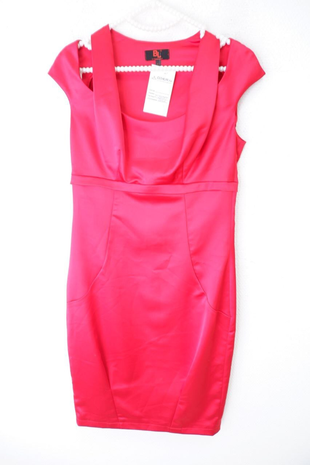 Платье BL атласное 42 размер