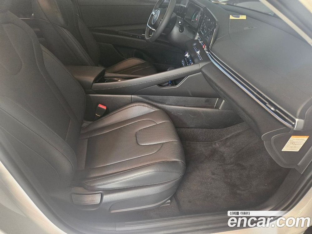 Hyundai The New Avante Hybrid (CN7) Modern (03.2024)