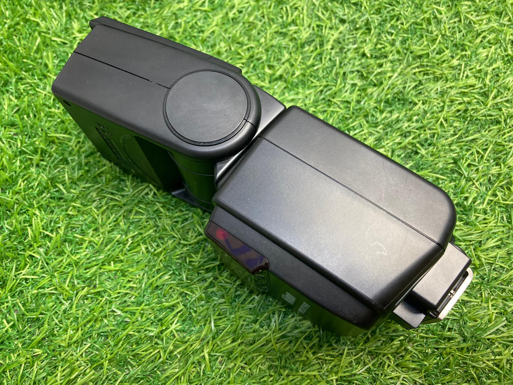 Nikon Speedlight SB-600