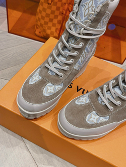 Louis Vuitton Laureate Desert Boot